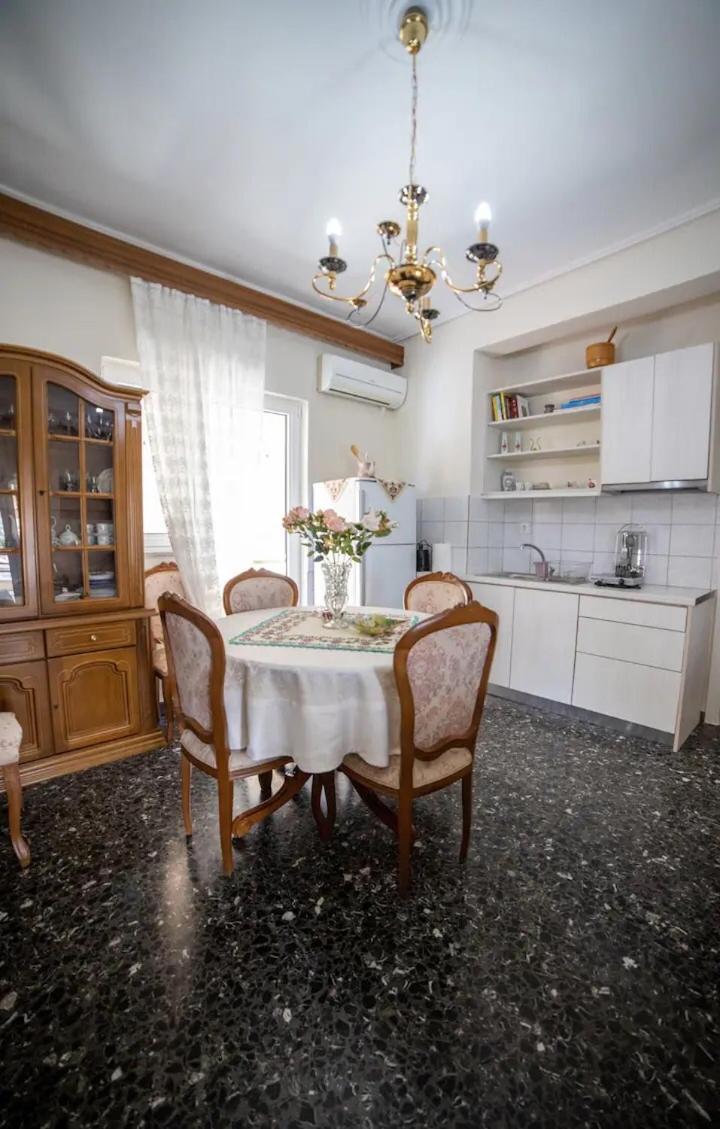 דירות Loft House Trikala מראה חיצוני תמונה